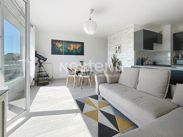 A VENDRE : Appartement Bois D Arcy 3 pièces au dernière étage ! avec parking sous sol