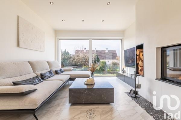 Maison 5 pièces de 115 m² à Fameck (57290)