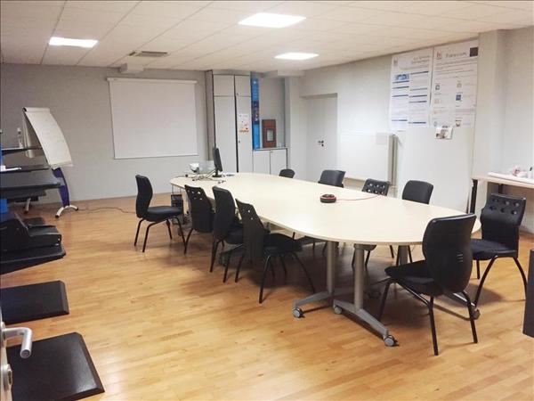 Immeuble à vendre |  Auch |  1 458 m²