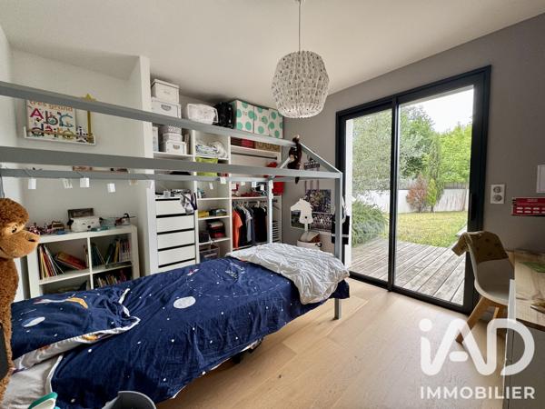 Maison à vendre 4 pièces 145 m² Cadaujac