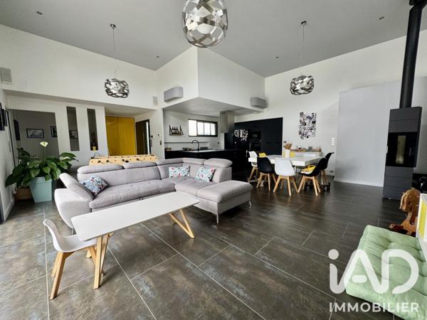 Maison à vendre 4 pièces 145 m² Cadaujac