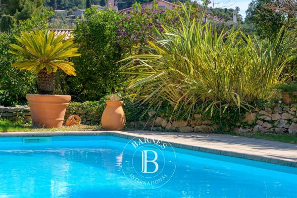 Sanary-sur-Mer, Villa 3 Chambres -  140 m² à vendre