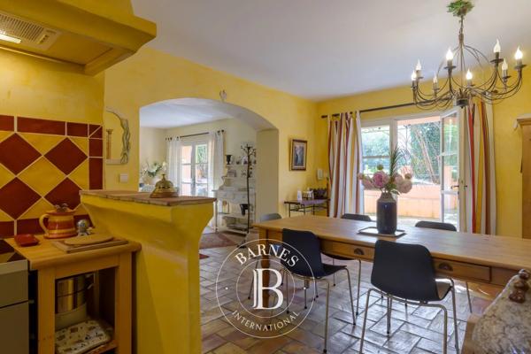 Sanary-sur-Mer, Villa 3 Chambres -  140 m² à vendre