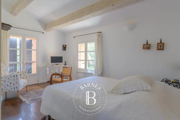 Sanary-sur-Mer, Villa 3 Chambres -  140 m² à vendre