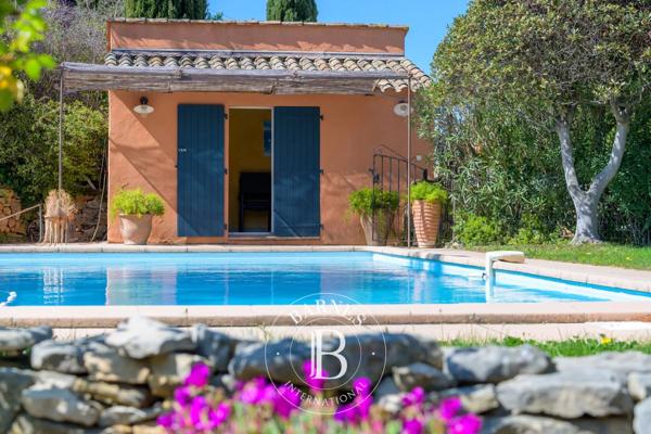 Sanary-sur-Mer, Villa 3 Chambres -  140 m² à vendre
