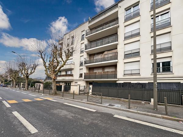 Appartement Rosny 3 pièces - 10Min Métro L11