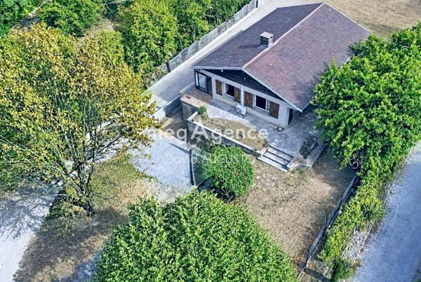 Maison à TASSIN-LA-DEMI-LUNE, 69160 - 5 pièces 180m²