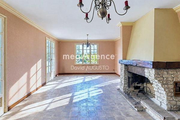 Maison à TASSIN-LA-DEMI-LUNE, 69160 - 5 pièces 180m²