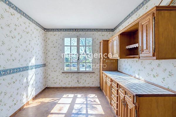 Maison à TASSIN-LA-DEMI-LUNE, 69160 - 5 pièces 180m²