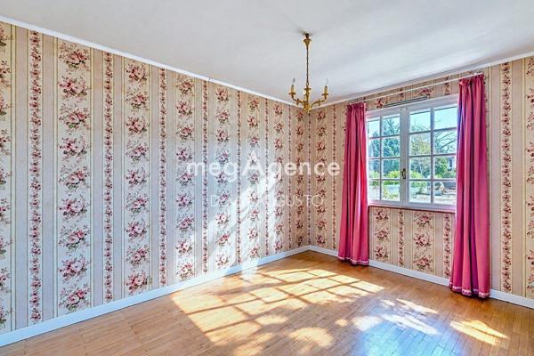 Maison à TASSIN-LA-DEMI-LUNE, 69160 - 5 pièces 180m²