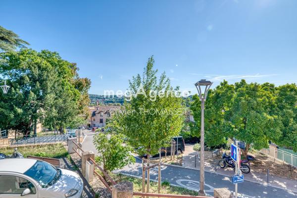 Appartement à COUZON-AU-MONT-D'OR, 69270 - 4 pièces 91m²