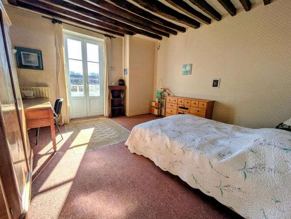 MAISON avec BEAUCOUP DE CHARME LUZARCHES