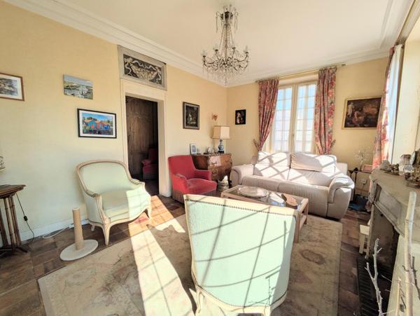 MAISON avec BEAUCOUP DE CHARME LUZARCHES