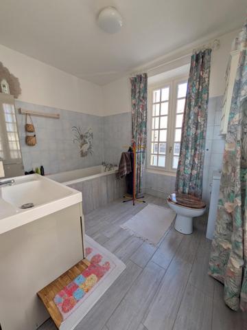 MAISON avec BEAUCOUP DE CHARME LUZARCHES