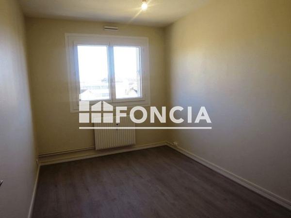 Location Appartement 5 pièces 90.21 m² - RESIDENCE ESPLANADE Dijon 21000