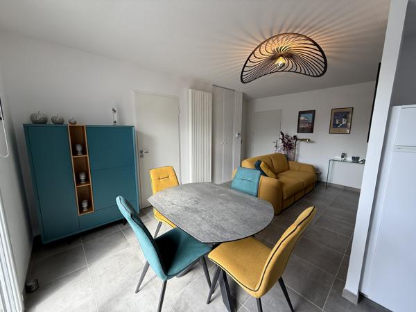 Appartement 2 pièce(s) 1 chambre(s) 43.6 m²