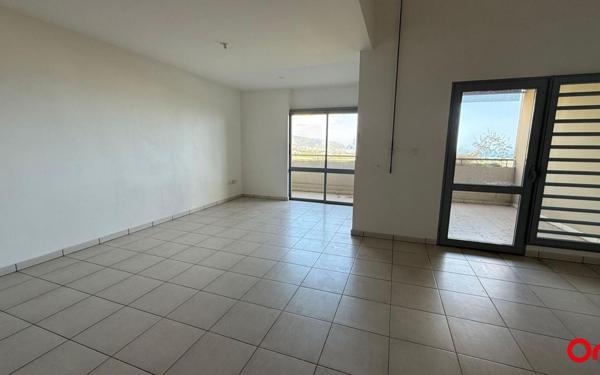 Appartement à vendre    4 pièces • 96,30 m2 Sainte-Marie