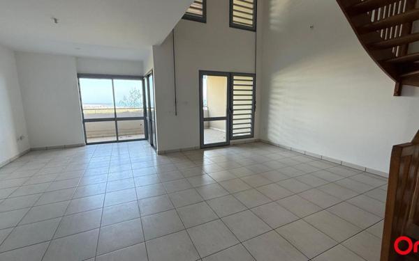 Appartement à vendre    4 pièces • 96,30 m2 Sainte-Marie