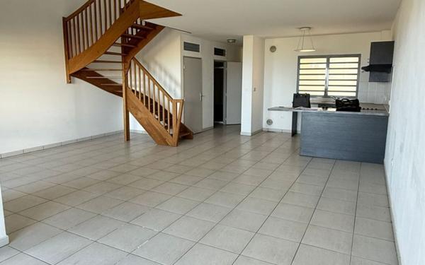 Appartement à vendre    4 pièces • 96,30 m2 Sainte-Marie