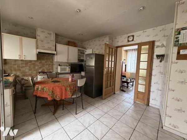 LONGUEAU (80) - Maison avec jardin