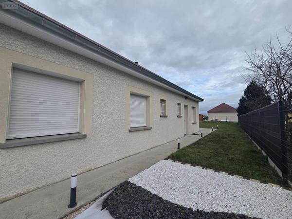 Maison à louer à Branges en Saône-et-Loire (71500), ref : GERANCE 50