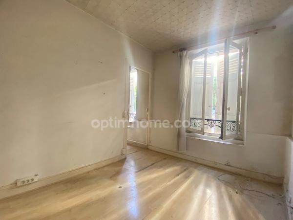 PARIS 20ème – Belleville : 2 pièces de 22 m² à rénover – Fort potentiel !