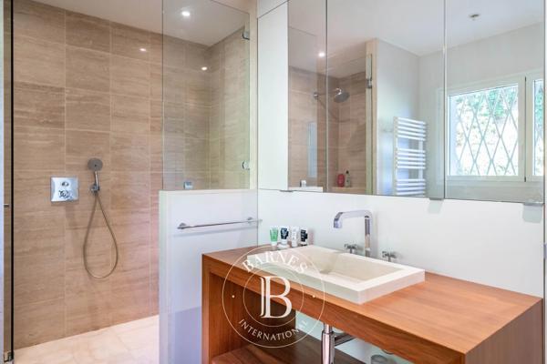 Cannes, Villa 4 Chambres -  241 m² à vendre