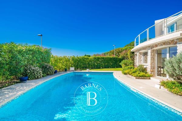 Cannes, Villa 4 Chambres -  241 m² à vendre