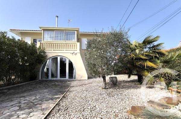 Maison à vendre  9 pièces - 227,54 m2 ANDERNOS LES BAINS - 33