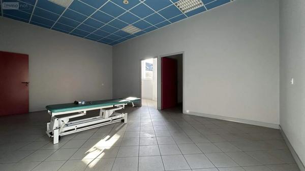 Achat - Fonds et/ou murs commerciaux Château-Gontier-sur-Mayenne 53200 15 pièces 360 m 2 936 m 2