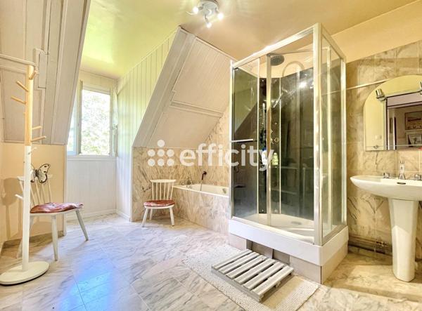 Maison 10 pièces - 400 m² Bien prestige