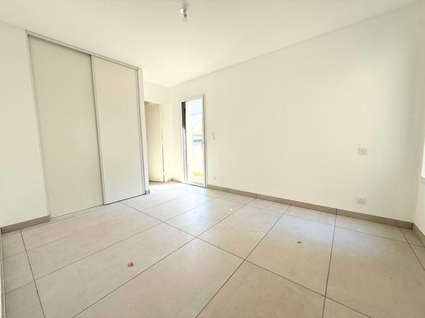 EXCLUSIVITÉ - GUIDEL, MAISON CONTEMPORAINE NEUVE À 400 M DU BOURG , Guidel