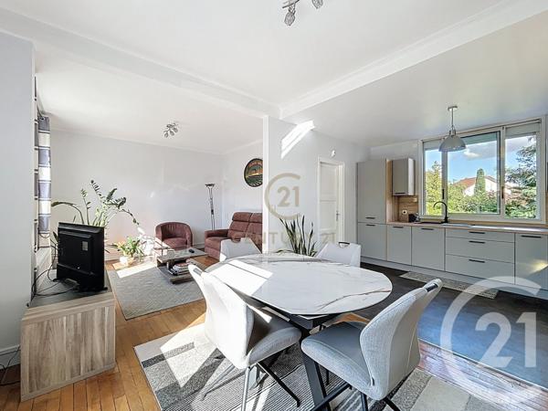 Maison à vendre  5 pièces - 82,50 m2 CHAMPS SUR MARNE - 77