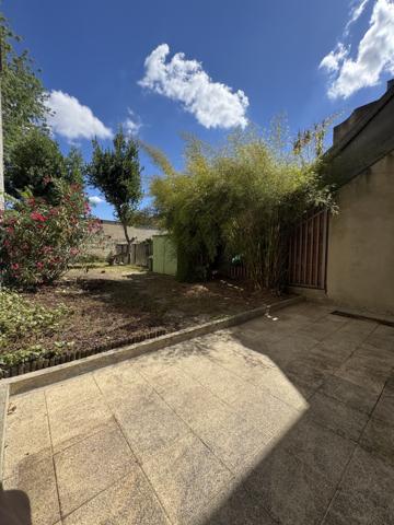 SAINT-GENES- MAISON 150M² AVEC JARDIN A LOUER
