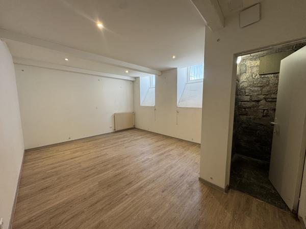 SAINT-GENES- MAISON 150M² AVEC JARDIN A LOUER
