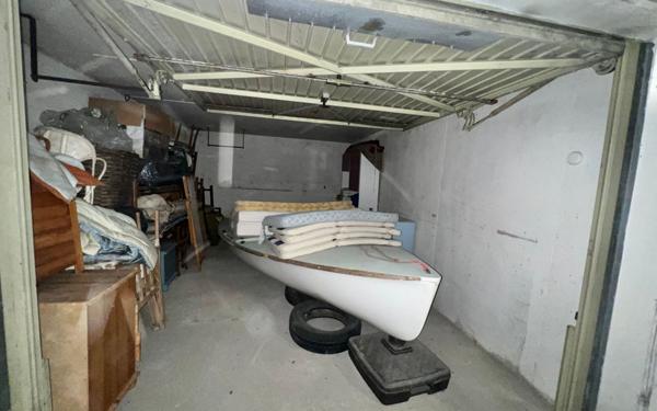 Stationnement à vendre    20 m2 Béziers