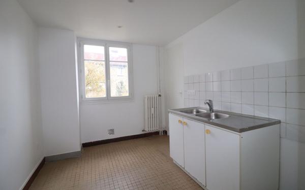 Appartement à louer    3 pièces • 59,49 m2 Athis-Mons
