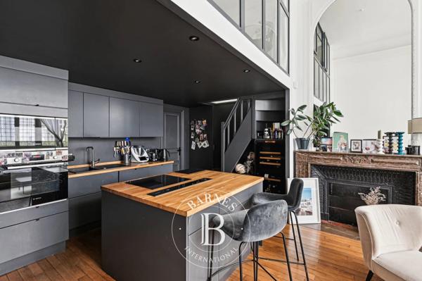 Paris 7ème, Appartement 2 Chambres -  65 m² à vendre