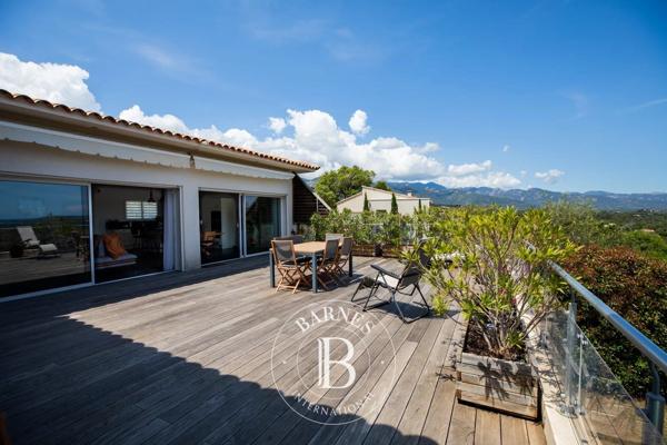 Porto-Vecchio, Villa 5 Chambres -  323 m² à vendre