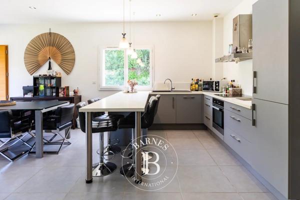 Porto-Vecchio, Villa 5 Chambres -  323 m² à vendre