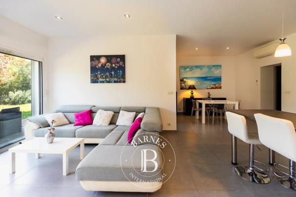 Porto-Vecchio, Villa 5 Chambres -  323 m² à vendre