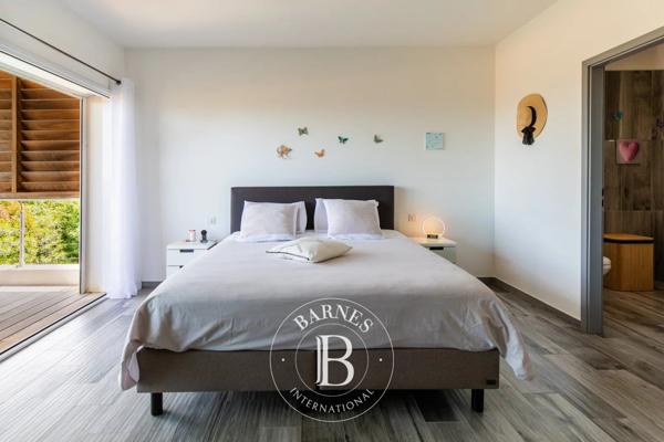 Porto-Vecchio, Villa 5 Chambres -  323 m² à vendre
