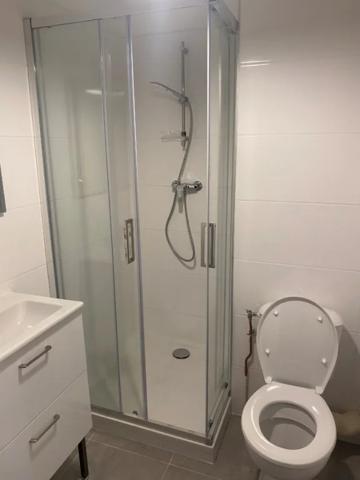 APPARTEMENT T4 A LOUER - LYON 4EME ARRONDISSEMENT Lyon Plage-Ypres 113.6 m 2 1 989 € charges comprises par mois