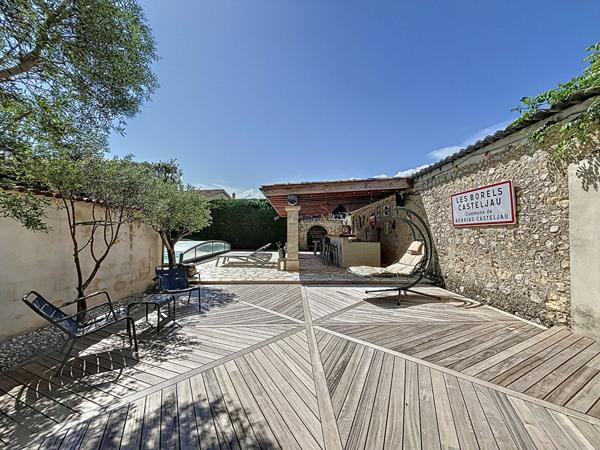 MAISON DE GRAND STANDING DE 188 M² AVEC PISCINE SUR UNE PARCELLE TERRAIN DE 390 M²