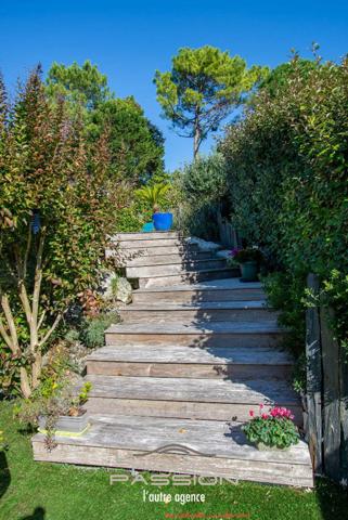 LES MATHES - MAISON 4 CHAMBRES AVEC PISCINE