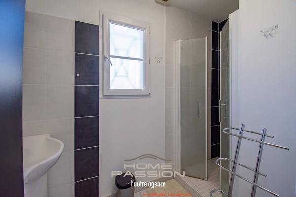 LES MATHES - MAISON 4 CHAMBRES AVEC PISCINE