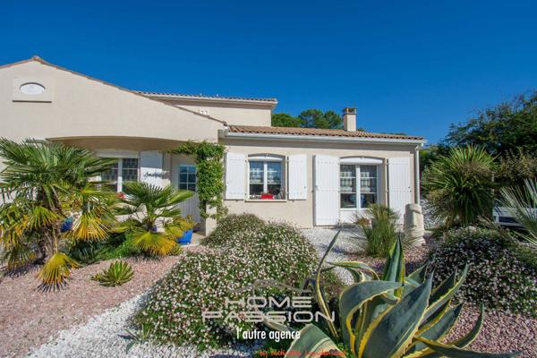 LES MATHES - MAISON 4 CHAMBRES AVEC PISCINE