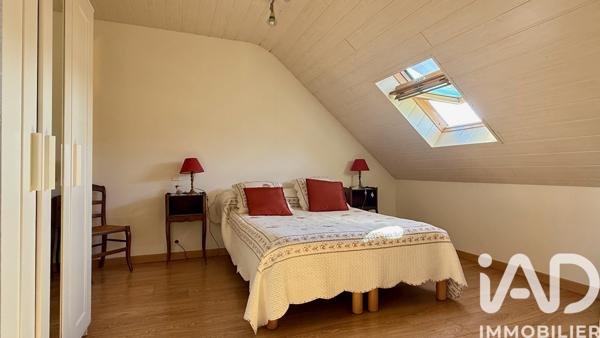 Maison à vendre 6 pièces 148 m² Saint-Ouen-les-Vignes