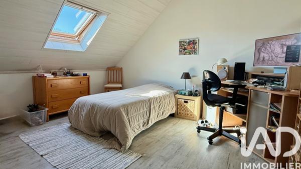 Maison à vendre 6 pièces 148 m² Saint-Ouen-les-Vignes