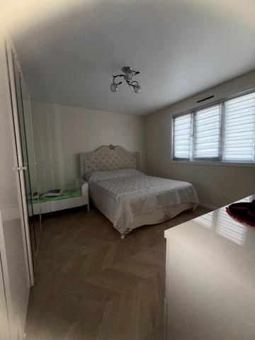 Appartement F3 lumineux avec balcon + parking